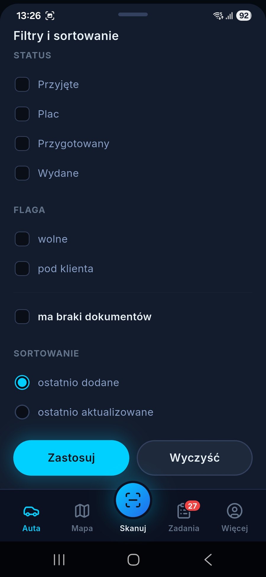 Panel filtrów i sortowania pojazdów w aplikacji FLOTT